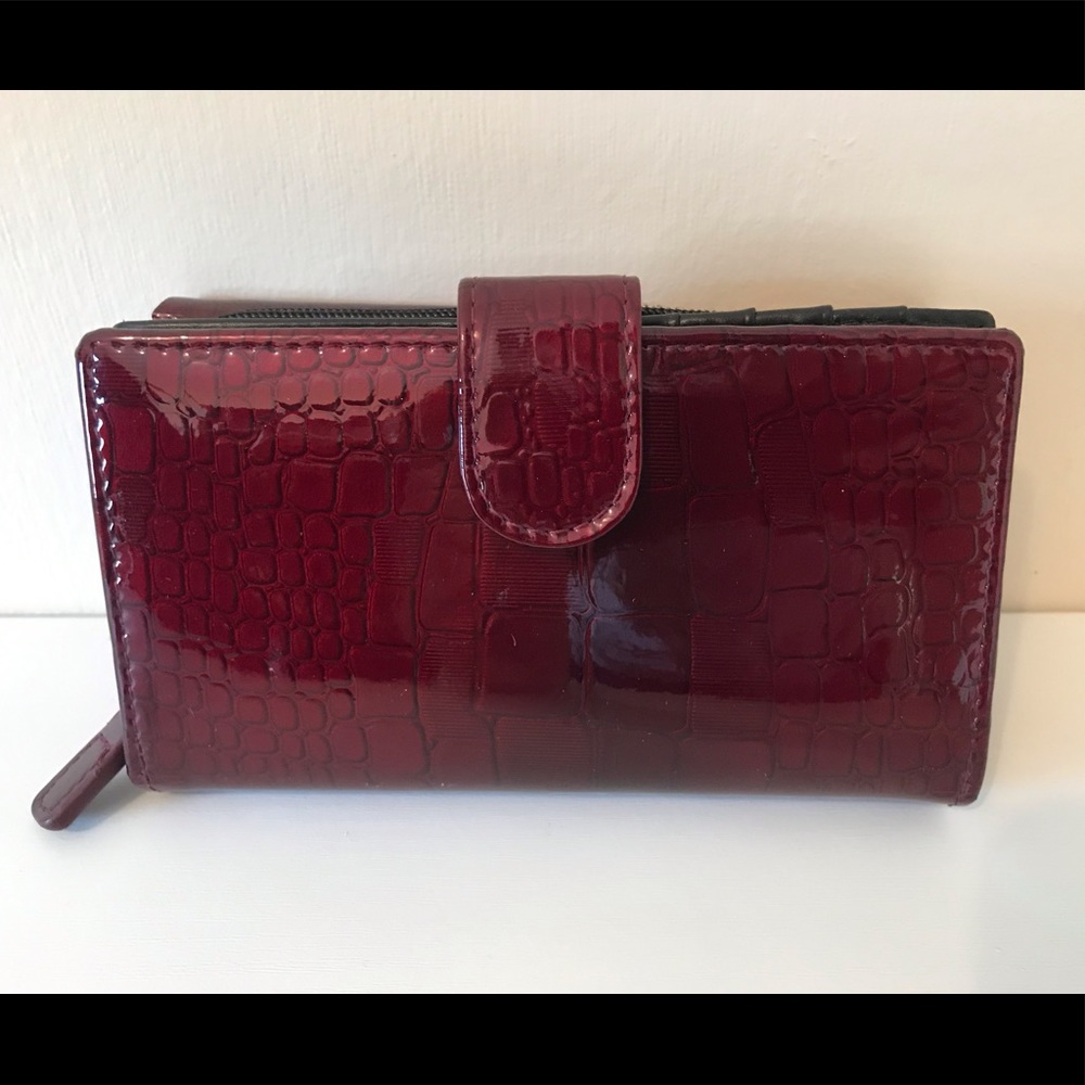Bravo Beverly Hills Collection Wallet
